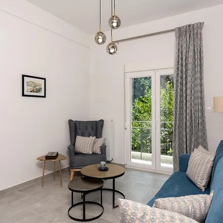 Cozy Corner - Stylish *